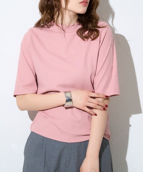 TRIANGLE PALETTE(トライアングルパレット)の「モックネック5分袖トップス(Tシャツ/カットソー・レディース・ピンク/グリーン/ホワイト/ブラック/アイボリー/チャコールグレー・FREE)」の6枚目の写真