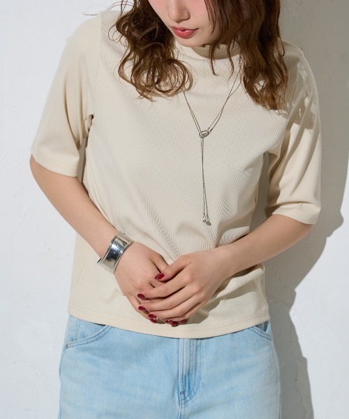 TRIANGLE PALETTE(トライアングルパレット)の「モックネック5分袖トップス(Tシャツ/カットソー・レディース・ピンク/グリーン/ホワイト/ブラック/アイボリー/チャコールグレー・FREE)」の7枚目の写真