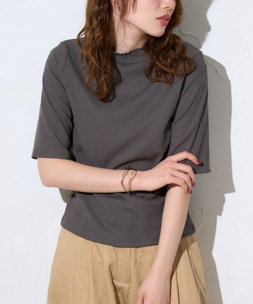 TRIANGLE PALETTE(トライアングルパレット)の「モックネック5分袖トップス(Tシャツ/カットソー・レディース・ピンク/グリーン/ホワイト/ブラック/アイボリー/チャコールグレー・FREE)」の15枚目の写真