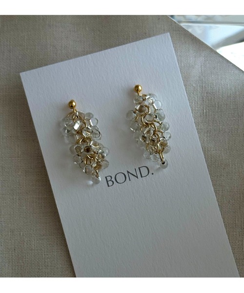 tone(トーン)の「【BOND】Czech beads wisteria/クリア(MA)(ピアス(両耳用)・レディース・ゴールド・FREE)」の4枚目の写真
