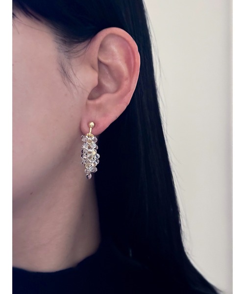 tone(トーン)の「【BOND】Czech beads wisteria/クリア(MA)(ピアス(両耳用)・レディース・ゴールド・FREE)」の6枚目の写真