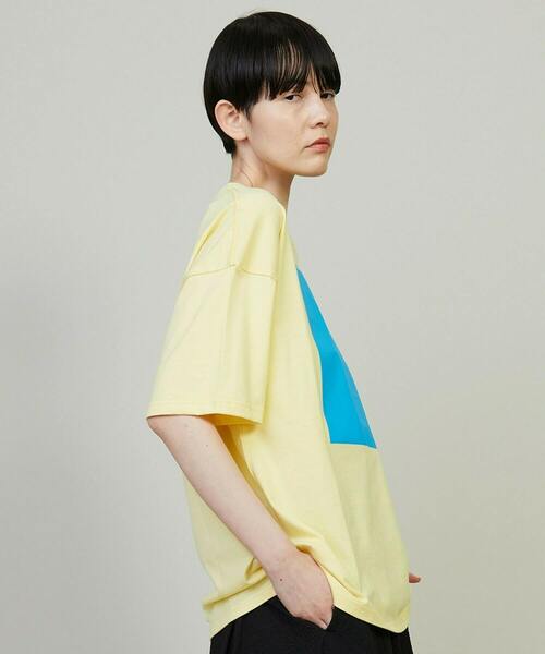 FRAPBOIS（フラボア）の「テイストT（Tシャツ/カットソー・レディース・ブルー/ホワイト/イエロー・1/2）」の21枚目の写真