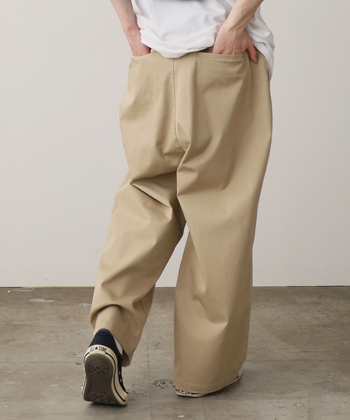 ROOPTOKYO（ループトウキョウ）の「ワイドバルーンクロップドチノ（チノパンツ・メンズ・ブラック/ライトベージュ/カーキ・マルチサイズ）」の16枚目の写真