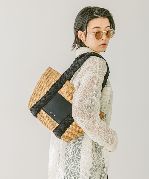 BAYFLOW(ベイフロー)の「ブレードハンドルPPトート(トートバッグ・レディース・ライトブラウン/ナチュラル・FREE)」の2枚目の写真