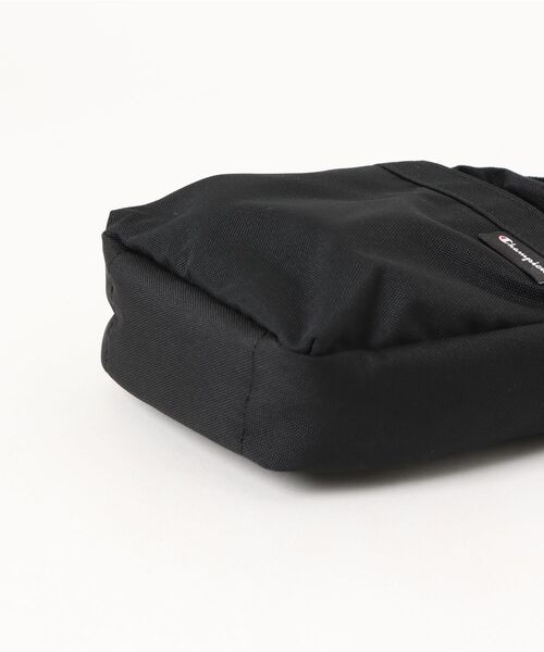 Champion（チャンピオン）の「ショルダーバッグ メンズ レディース チャンピオン champion デモイン No.68601（ショルダーバッグ・メンズ・ブラック/ネイビー・FREE）」の15枚目の写真