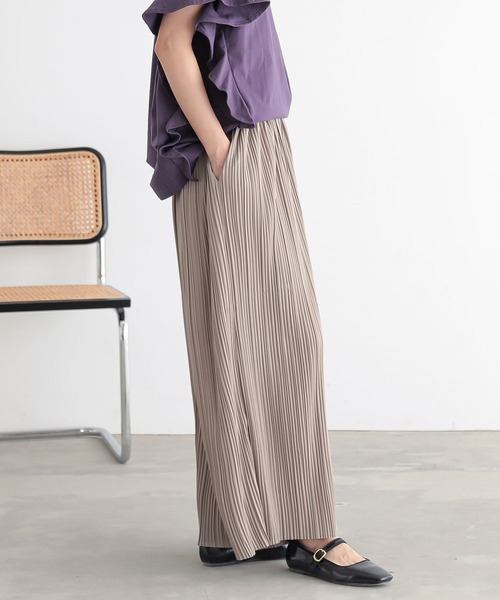 n'OrLABEL(ノアールレーベル)の「【機能素材】『プリーツワイドパンツ』(その他パンツ・レディース・ブラック/グレイッシュベージュ/ブルーグリーン・FREE)」の7枚目の写真