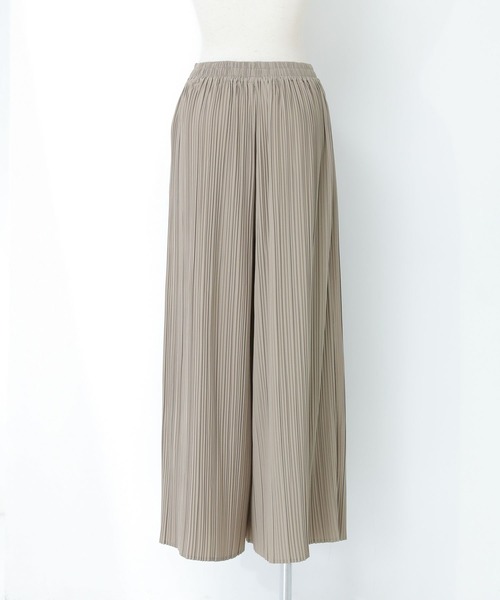 n'OrLABEL(ノアールレーベル)の「【機能素材】『プリーツワイドパンツ』(その他パンツ・レディース・ブラック/グレイッシュベージュ/ブルーグリーン・FREE)」の12枚目の写真