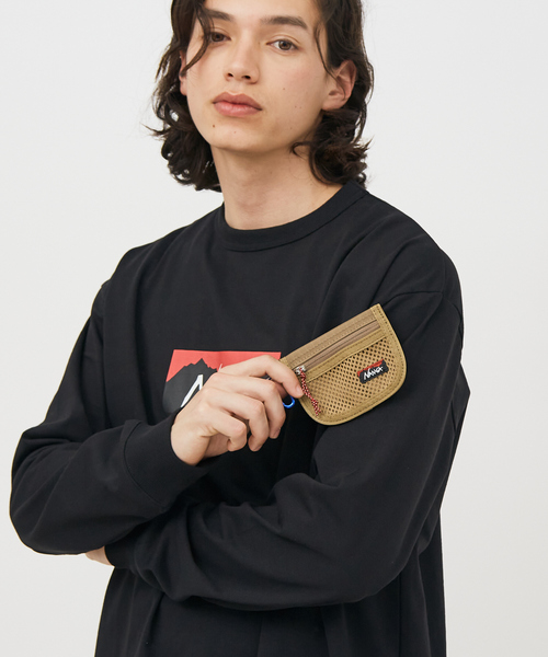 NANGA（ナンガ）の「NANGA×SPEAKEASY COIN CASE（コインケース・メンズ・ブラック/カーキ/ダークベージュ・フリー）」の3枚目の写真
