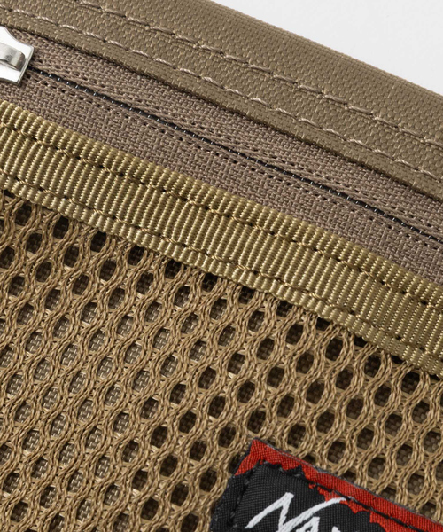 NANGA（ナンガ）の「NANGA×SPEAKEASY COIN CASE（コインケース・メンズ・ブラック/カーキ/ダークベージュ・フリー）」の5枚目の写真