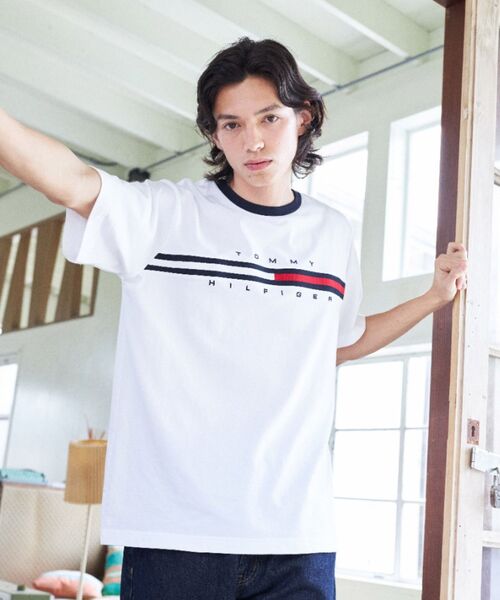 TOMMY HILFIGER(トミーヒルフィガー)の「【オンライン限定】【ユニセックス】トミーヒルフィガーロゴTシャツ / TINO TEE(Tシャツ/カットソー・メンズ・ブルー/ブラック/ホワイト/グレー・MEDIUM/SMALL/X-LARGE/LARGE/X-SMALL)」の14枚目の写真