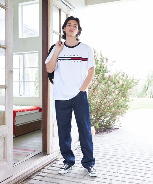 TOMMY HILFIGER(トミーヒルフィガー)の「【オンライン限定】【ユニセックス】トミーヒルフィガーロゴTシャツ / TINO TEE(Tシャツ/カットソー・メンズ・ブルー/ブラック/ホワイト/グレー・MEDIUM/SMALL/X-LARGE/LARGE/X-SMALL)」の13枚目の写真