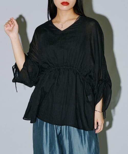 terrace(テラス)の「フラッフィードロストぺプラムブラウス(シャツ/ブラウス・レディース・イエロー/オフホワイト/ブラック・MEDIUM)」の2枚目の写真