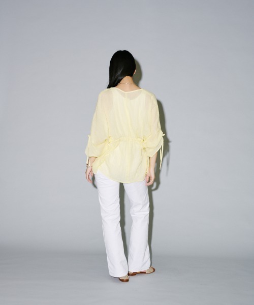 terrace(テラス)の「フラッフィードロストぺプラムブラウス(シャツ/ブラウス・レディース・イエロー/オフホワイト/ブラック・MEDIUM)」の21枚目の写真