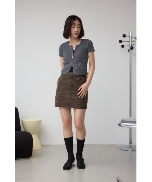 AZUL by moussy(アズールバイマウジー)の「AZUL DENIM レオパードミニスカート(デニムスカート・レディース・ブラウン系その他・SMALL/MEDIUM)」の4枚目の写真