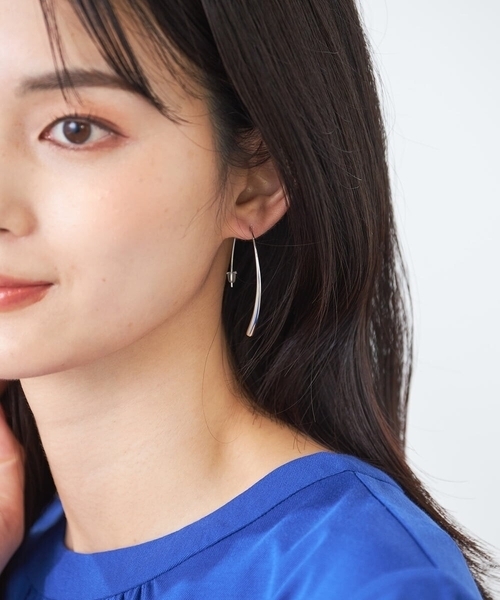 a.v.v（アーヴェヴェ）の「ステンレスドロップピアス（ピアス（両耳用）・レディース・シルバー/ゴールド・38）」の8枚目の写真