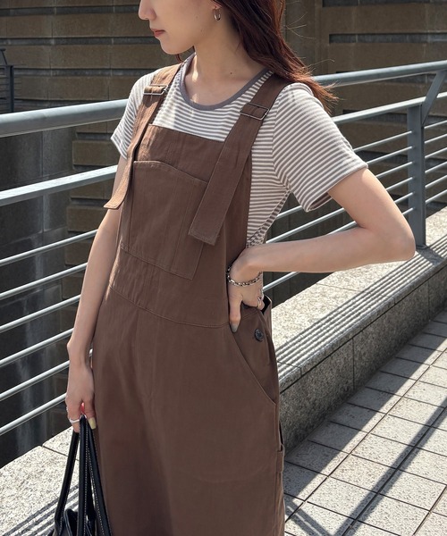 ISOOK（アイスー）の「【ISOOK / アイスー】マリンボーダーリブTシャツ / 半袖 クロップド丈 短丈 クルーネック ラウンドネック リブカットソー 細ボーダー ホワイト ブラック レッド ブラウン パープル 白 黒 茶 赤 紫 ZOZOTOWN限定（Tシャツ/カットソー・レディース・レッド/モカ/パープル/ブラック・FREE）」の3枚目の写真