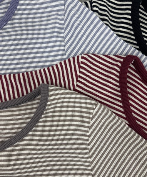 ISOOK（アイスー）の「【ISOOK / アイスー】マリンボーダーリブTシャツ / 半袖 クロップド丈 短丈 クルーネック ラウンドネック リブカットソー 細ボーダー ホワイト ブラック レッド ブラウン パープル 白 黒 茶 赤 紫 ZOZOTOWN限定（Tシャツ/カットソー・レディース・レッド/モカ/パープル/ブラック・FREE）」の22枚目の写真