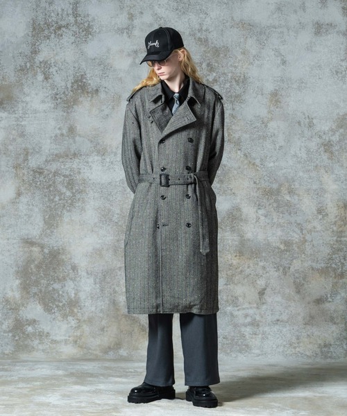 glamb（グラム）の「Big Trench Coat / ビッグトレンチコート（トレンチコート・メンズ・グレー/ブラウン/ブラック・S/M/L）」の14枚目の写真