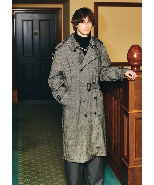 glamb（グラム）の「Big Trench Coat / ビッグトレンチコート（トレンチコート・メンズ・グレー/ブラウン/ブラック・S/M/L）」の19枚目の写真