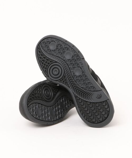 セール】PREDATOR MUNDIAL IF9605（スニーカー）｜adidas