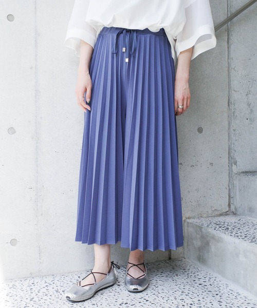 SWITCH BY ARCH(スイッチバイアーチ)の「【ARC】【SWITCH by ARCH】ACCORDION PLEATS SKIRTPANTS(その他パンツ・レディース・グレイッシュブルー/ブラック/グレイッシュベージュ/ライトグレー/キャメル・FREE)」の6枚目の写真