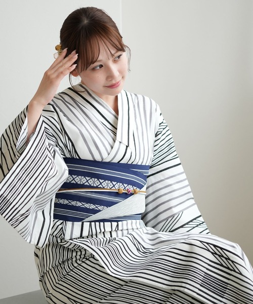 「みいまま金額提示即決お値下げです」Utatane浴衣３点セット utatane 浴衣 セット レディース 3点セット 浴衣/帯/下駄 古典柄