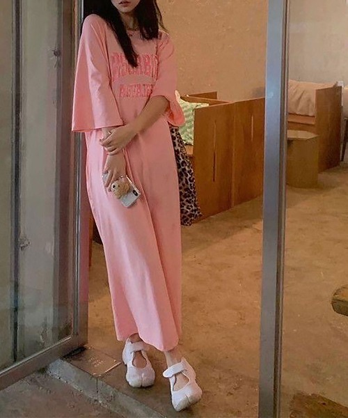 NinaetLina(ニナエリナ)の「Tシャツワンピース(ワンピース・レディース・ブラック/ホワイト/ピンク・FREE)」の3枚目の写真