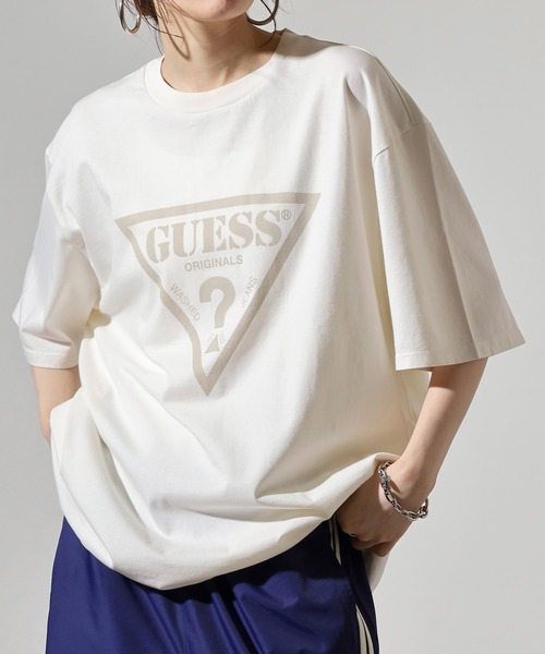Guess(ゲス)の「GUESS GO VINTAGE TRIANGLE TEE Tシャツ(Tシャツ/カットソー・メンズ・ホワイト/スミクロ・M/XL/L)」の11枚目の写真