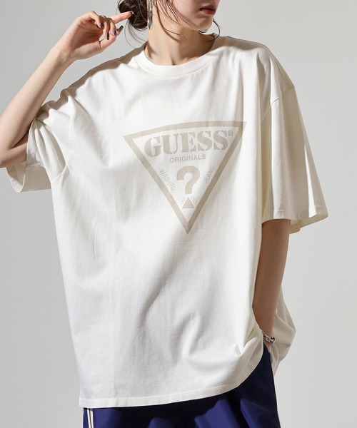 Guess(ゲス)の「GUESS GO VINTAGE TRIANGLE TEE Tシャツ(Tシャツ/カットソー・メンズ・ホワイト/スミクロ・M/XL/L)」の12枚目の写真