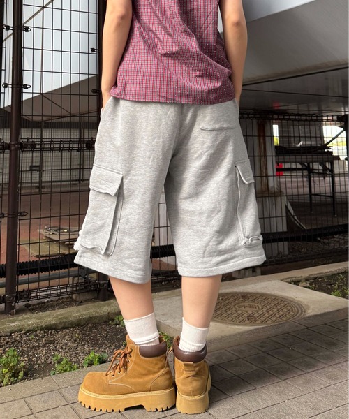 sedacle(セダクル)の「ハーフカーゴスウェットパンツ(スウェットパンツ・レディース・ブラック/グレー・LARGE/MEDIUM/SMALL)」の18枚目の写真