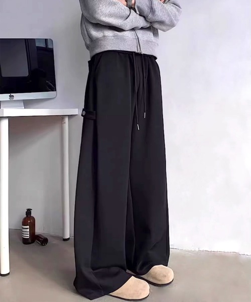 BARELY BLUE（ベアリーブルー）の「【 BARELY BLUE / ベアリーブルー 】 ルーズ シルエット スウェット パンツ / UNISEX（スウェットパンツ・メンズ・ブラック/グレー・MEDIUM/LARGE）」の8枚目の写真