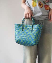 【美品】WOVEN ハンドバッグ かごバッグ メルカドバッグ バイカラー ブルー VICKY かごバッグ カゴバッグ ハンドメイドバイカラーメルカド