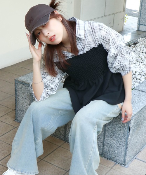 GORGE（ゴージ）の「《シャーリング×フェイクレイヤード》レディース ドッキングシャツ ブラウス風 春秋（シャツ/ブラウス・レディース・その他5/アイボリー系/レッド/オフホワイト/ブルー・F）」の3枚目の写真
