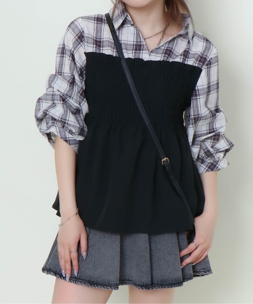 GORGE（ゴージ）の「《シャーリング×フェイクレイヤード》レディース ドッキングシャツ ブラウス風 春秋（シャツ/ブラウス・レディース・その他5/アイボリー系/レッド/オフホワイト/ブルー・F）」の2枚目の写真