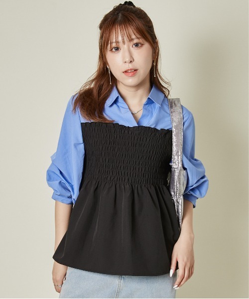 GORGE（ゴージ）の「《シャーリング×フェイクレイヤード》レディース ドッキングシャツ ブラウス風 春秋（シャツ/ブラウス・レディース・その他5/アイボリー系/レッド/オフホワイト/ブルー・F）」の4枚目の写真