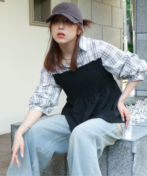 GORGE（ゴージ）の「《シャーリング×フェイクレイヤード》レディース ドッキングシャツ ブラウス風 春秋（シャツ/ブラウス・レディース・その他5/アイボリー系/レッド/オフホワイト/ブルー・F）」の20枚目の写真