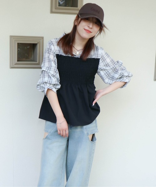 GORGE（ゴージ）の「《シャーリング×フェイクレイヤード》レディース ドッキングシャツ ブラウス風 春秋（シャツ/ブラウス・レディース・その他5/アイボリー系/レッド/オフホワイト/ブルー・F）」の21枚目の写真