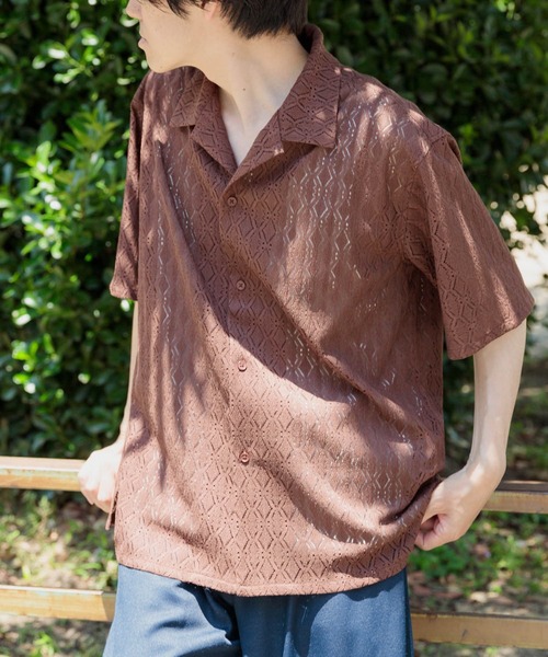 ITEMS URBANRESEARCH(アイテムズ アーバンリサーチ)の「ジオメレースオープンカラー半袖シャツ(シャツ/ブラウス・メンズ・オフホワイト/ブラウン/カーキ/ブラック・LARGE/MEDIUM)」の3枚目の写真