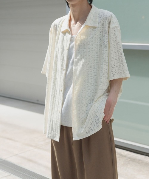 ITEMS URBANRESEARCH(アイテムズ アーバンリサーチ)の「ジオメレースオープンカラー半袖シャツ(シャツ/ブラウス・メンズ・オフホワイト/ブラウン/カーキ/ブラック・LARGE/MEDIUM)」の7枚目の写真