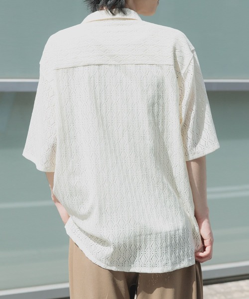 ITEMS URBANRESEARCH(アイテムズ アーバンリサーチ)の「ジオメレースオープンカラー半袖シャツ(シャツ/ブラウス・メンズ・オフホワイト/ブラウン/カーキ/ブラック・LARGE/MEDIUM)」の9枚目の写真