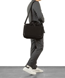 World Traveler（ワールドトラベラー）の「クラトス A4サイズ収納可能 14inchPC収納 65331（ビジネスバッグ・メンズ）」