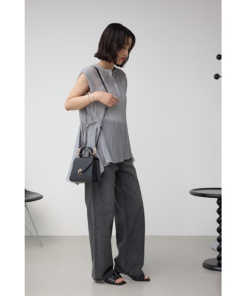 AZUL by moussy（アズールバイマウジー）の「リングターンロックミニハンドバッグ（ショルダーバッグ・レディース・ブラック/レッド/シルバー系その他・FREE）」の6枚目の写真