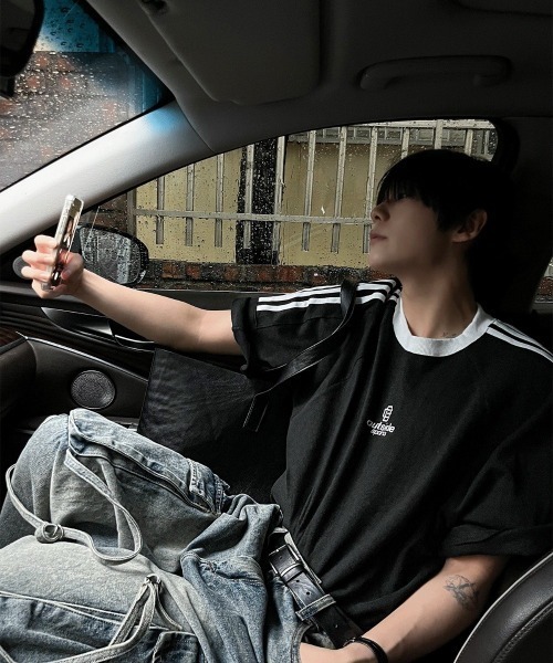 COSYHARU（コシハル）の「ルブテアウトサイドトラック半袖Tシャツ（Tシャツ/カットソー・メンズ・クリーム/レッド/ブラック・FREE）」の7枚目の写真