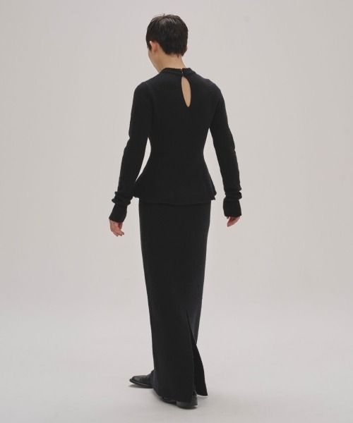 TODAYFUL(トゥデイフル)の「TODAYFUL Puffy Peplum Knit パフィーペプラムニット/12520521(ニット/セーター・レディース・ブラック/ベージュ系その他・ONE SIZE)」の8枚目の写真