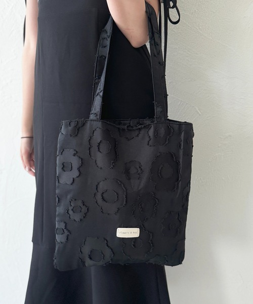 apres jour(アプレジュール)の「【apres jour×ARIAZ】フラワージャガードトートバッグ(トートバッグ・レディース・アイボリー/ブラック・FREE)」の4枚目の写真