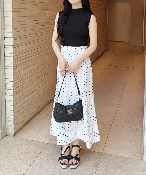 INGNI（イング）の「ラメノースリニット（ニット/セーター・レディース・オフホワイト/ブラック/サックスブルー/ピンク・M）」の14枚目の写真