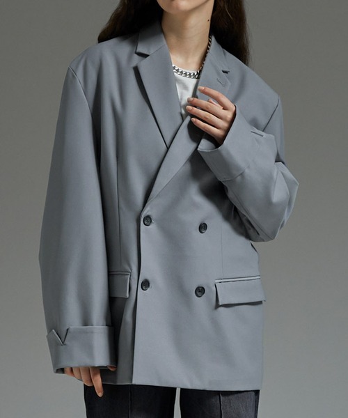 cussil（クシル）の「【cussil/クシル】ルーズシルエットヘビードレープダブルブレストテーラードジャケット【セットアップ対応】（テーラードジャケット・メンズ・ライトグレー/ブラック・L/M/S/XS）」の2枚目の写真