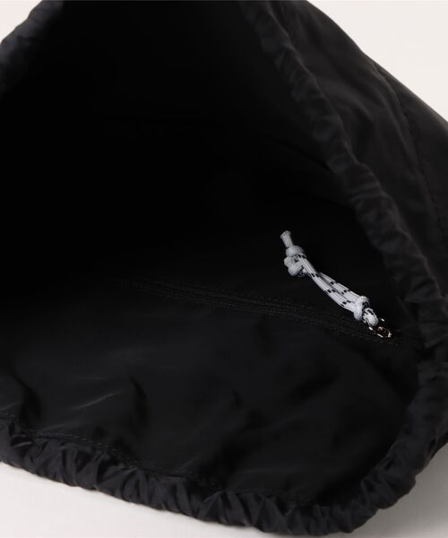 A.P.C.（アーペーセー）の「SWIM BAG PROTECTION（バックパック/リュック・メンズ・ブラック・ONESIZE）」の4枚目の写真