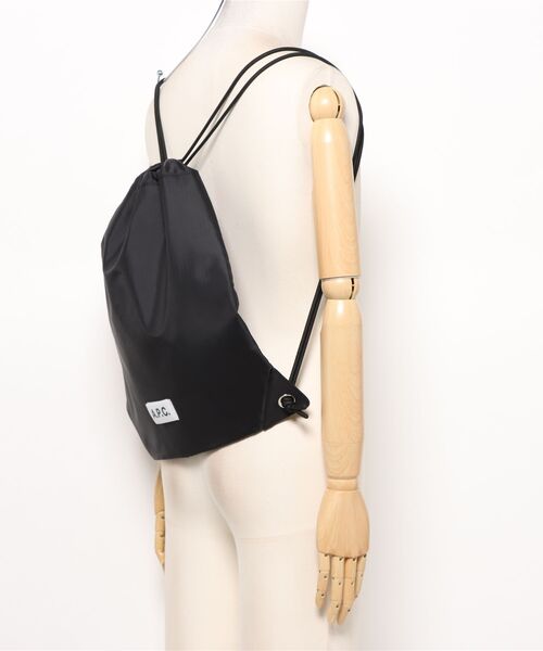 A.P.C.（アーペーセー）の「SWIM BAG PROTECTION（バックパック/リュック・メンズ・ブラック・ONESIZE）」の6枚目の写真