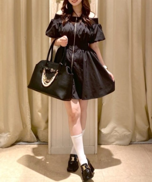 rienda(リエンダ)の「フェイクレザーショルダーバッグ(ショルダーバッグ・レディース・ブラック/ブラウン・FREE)」の20枚目の写真